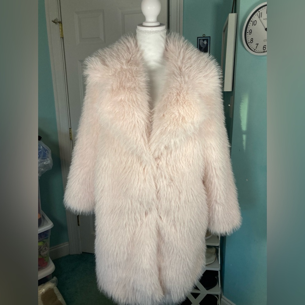 Chic Pink Faux Fur Coat - Picture 9 of 14
